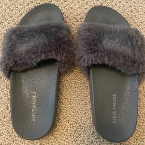 Steve Madden Sandals/Slipers